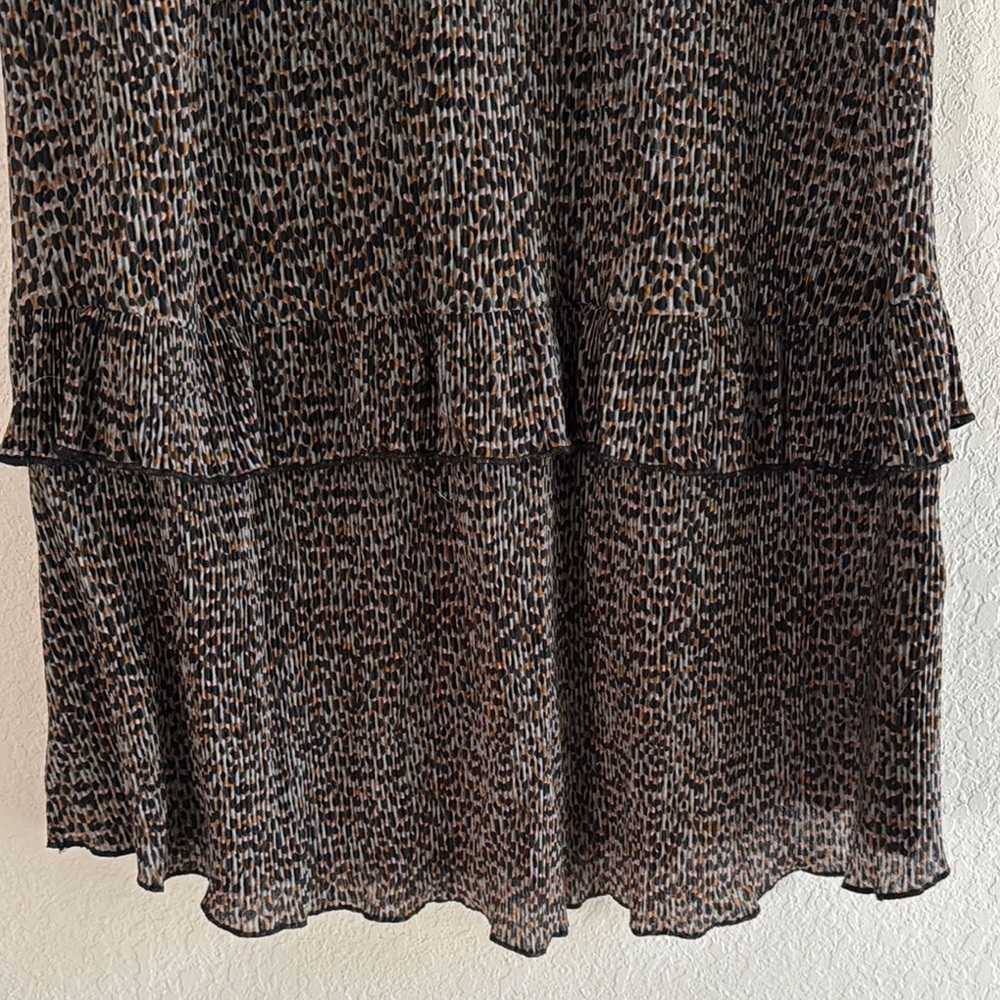 SFERA Gray Tiered Ruffled Long Sleeve Dress Size M - Picture 5 of 10